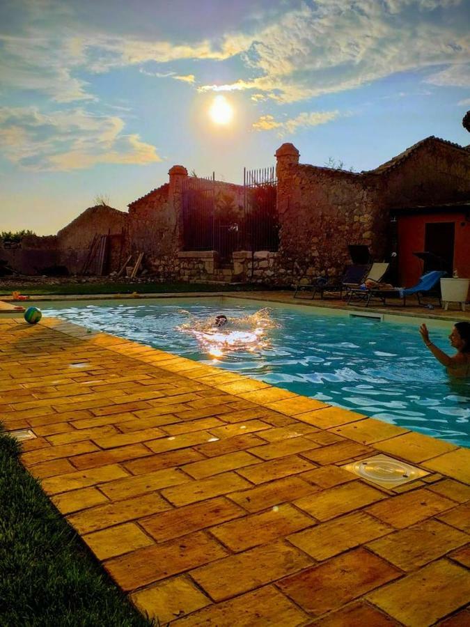 Contrada Gibbesi Villa Gibbesi Vecchio Exterior photo